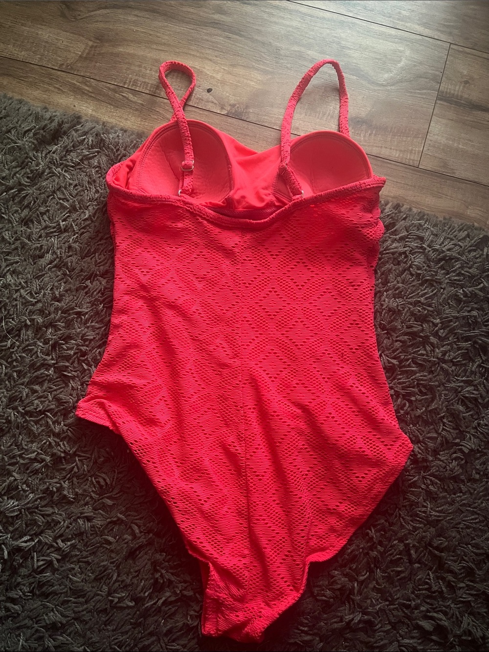 Swimsuit 🩱 - Picture 3 of 5